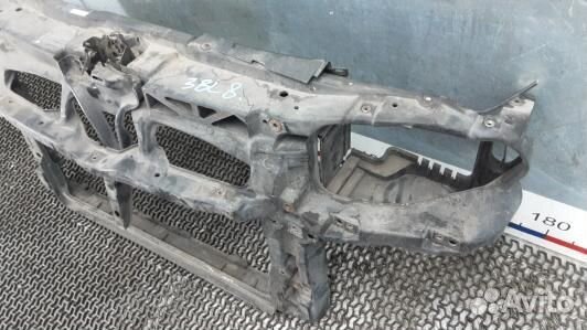 Передняя панель крепления облицовки (телевизор) vo