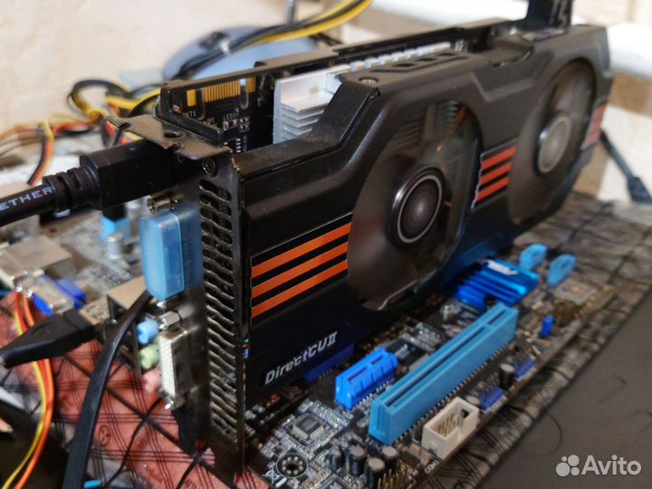 Видеокарта gtx 560 ti 1gb DDR3 в хорошем состоянии