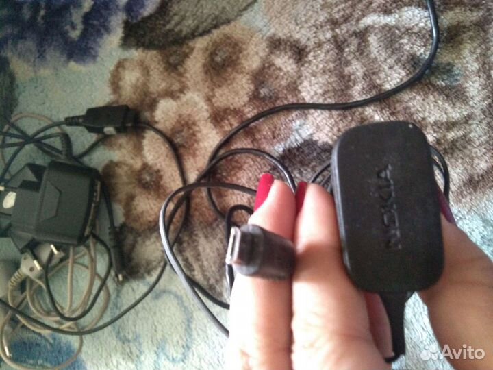 Зарядное устройство