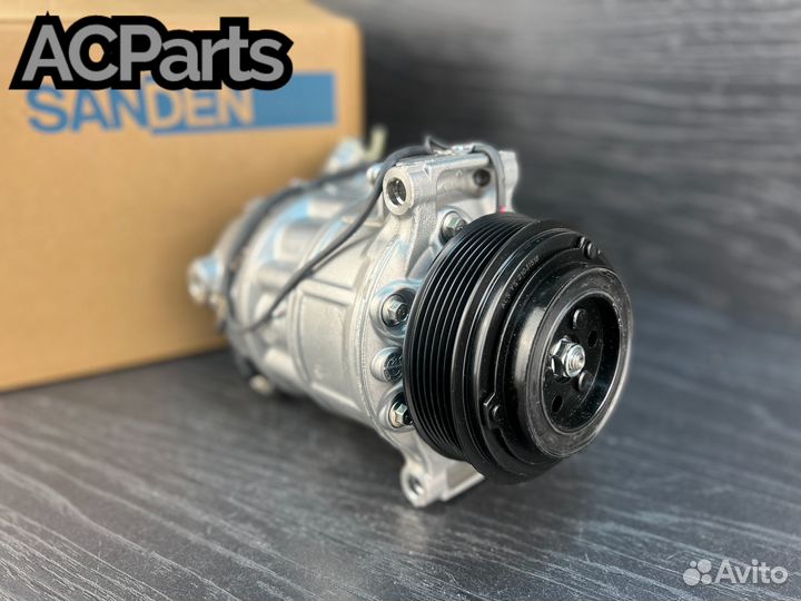 Компрессор кондиционера LR Discovery Sport L550