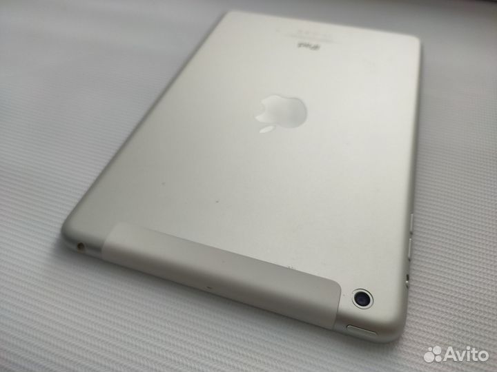 Планшет Apple iPad mini Cellular White 16 GB