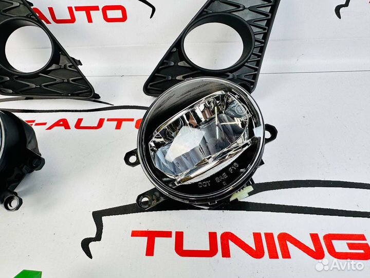 Противотуманные фары Lexus IS 250 350 GS 250 J7627