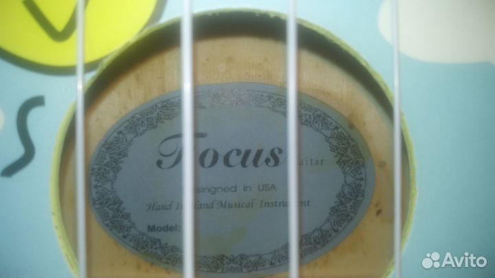 Гитара укулеле