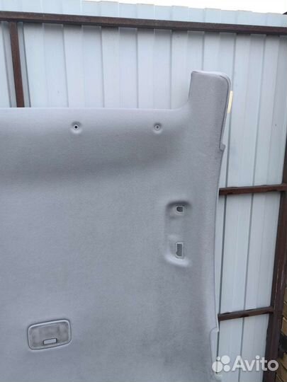 Обшивка потолка на Hyundai Solaris 2