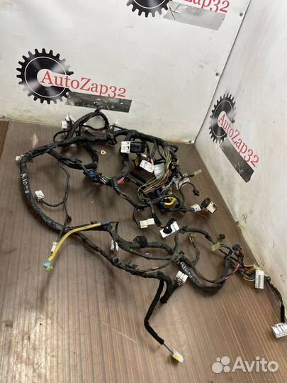 Проводка под торпедо Kia Rio 3