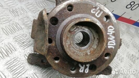 Ступица передняя правая opel zafira B (JDN40N901)