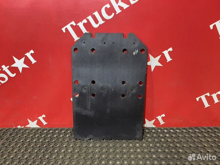 Брызговик крыла заднего Man TGA, Man TGS, Man TGX