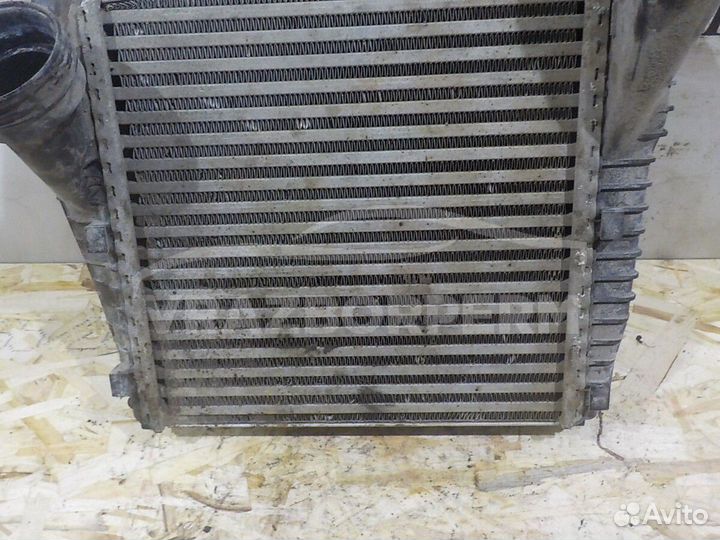 Радиатор турбины (интеркулер) VW Touareg