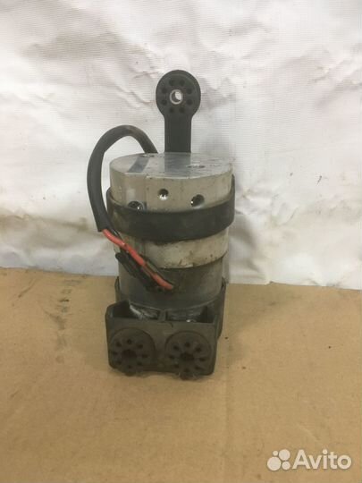 Насос активной подвески DSC BMW 7 E65 E66