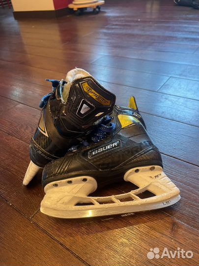 Хоккейные коньки bauer yth 12D