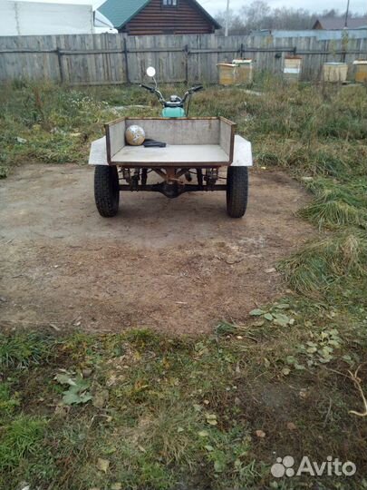 Трицикл Урал