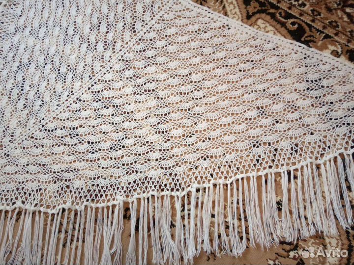 Шаль ручной работы