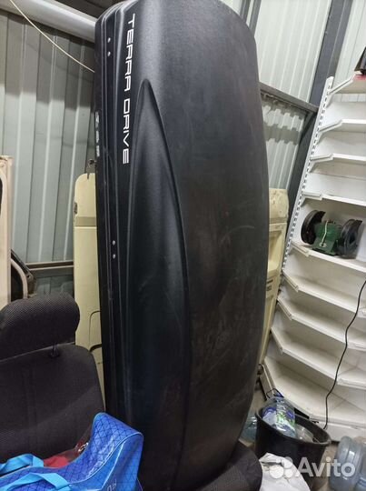 Бокс на крышу автомобиля