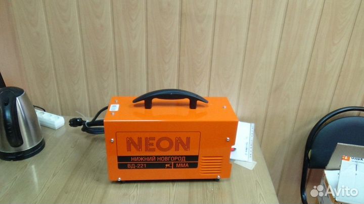 Сварочный аппарат neon вд-221 (220 А)