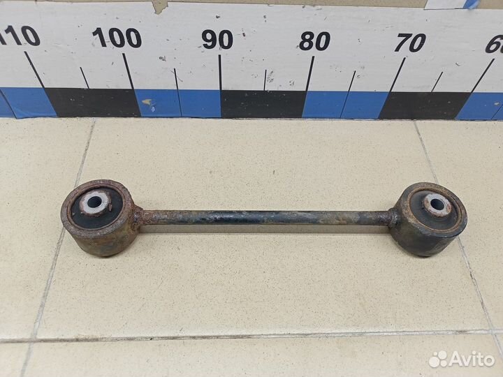 Тяга задняя продольная левая Land Cruiser (150) -P