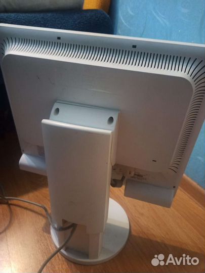 Монитор NEC 19
