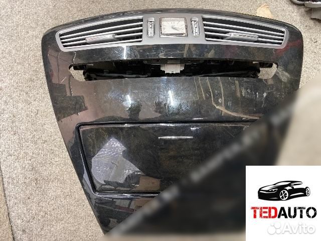 Накладка декоративная центральной консоли, Mercede