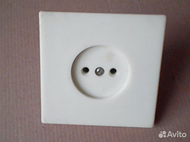 Розетка 220в под скрытую проводку