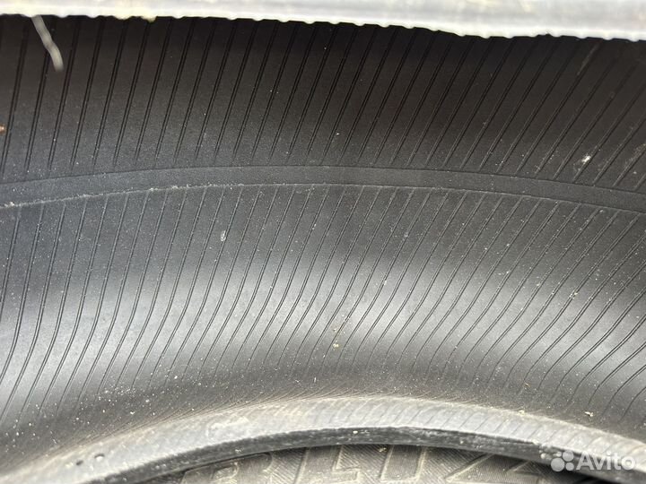Bridgestone Blizzak DM-V1 235/65 R18