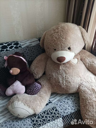 Плюшевый медведь