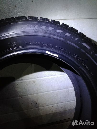 Bridgestone Blizzak Revo GZ 205/60 R16 92S