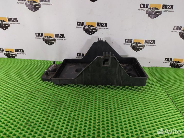 Площадка под акб Mazda 3, Mazda 6, Mazda CX-5