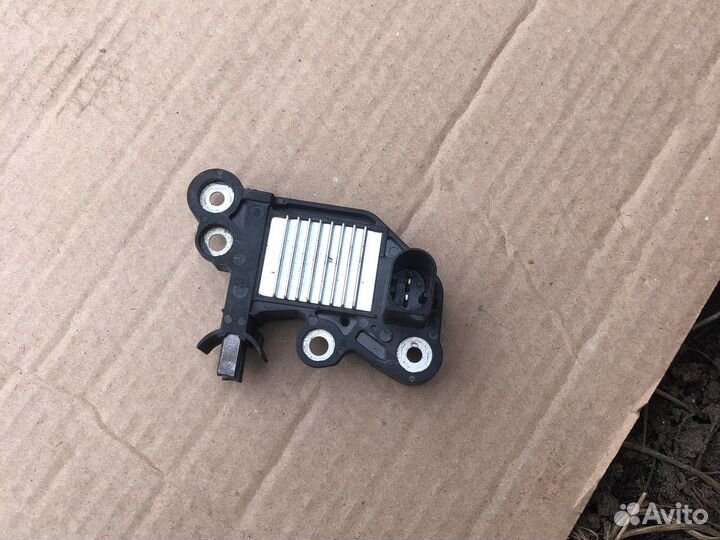 Реле регулятор генератора ваз