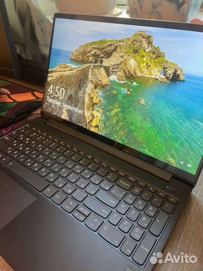 Lenovo Yoga S740-15IRH