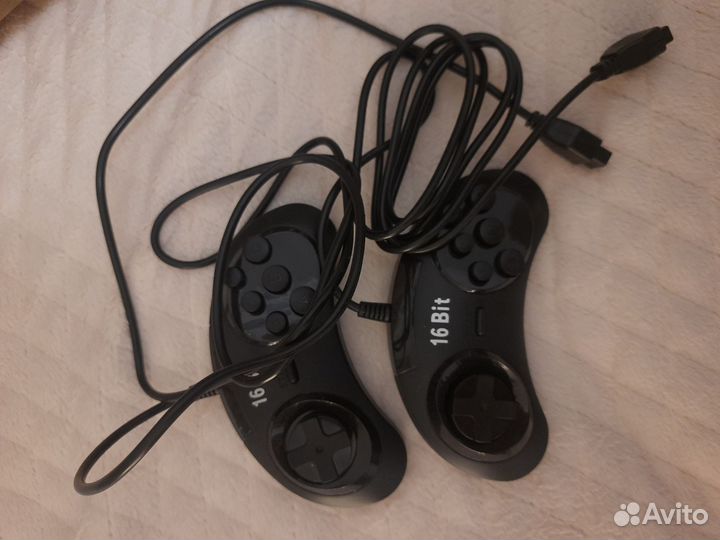 Игровая приставка титан