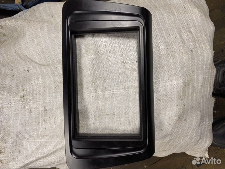 Рамки под магнитоллу на октавия а7