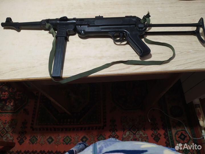 Игрушка автомат Шмайссер М 40. Пластмасса