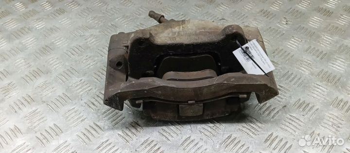 Суппорт Volvo Xc90 Левый Передний