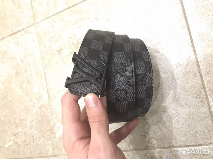 Louis Vuitton ремень новый уни