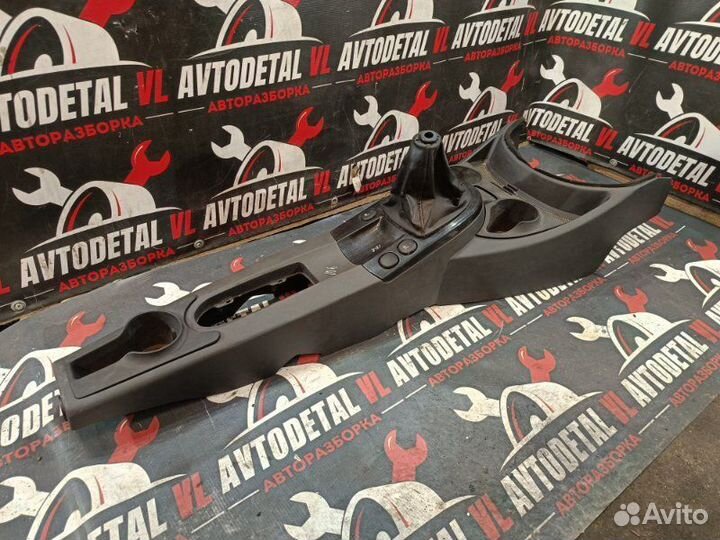 Консоль центральная Ford Focus 1 MK1 1.8L zetec-E