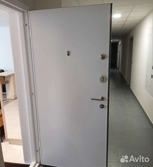 Замена дверных замков, ручек, ремонт замков