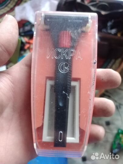 Бритвенный станок искра