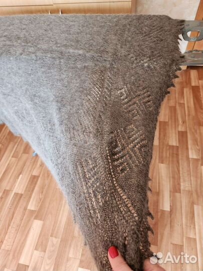 Пуховый платок