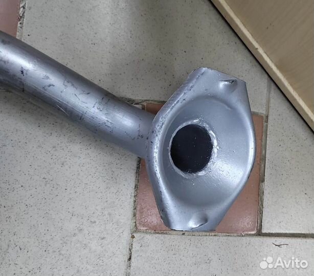 Труба приёмная под скобы VW Passat b3 / Golf 2