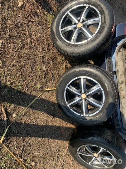 Колеса в сборе r18 зимние