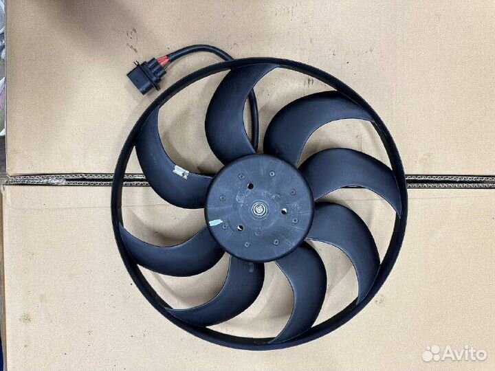 Вентилятор охлаждения двигателя VW Polo хэтчбек