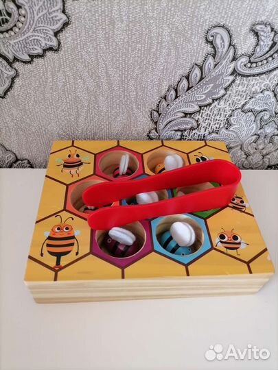 Развивающие игрушки для малышей пакетом