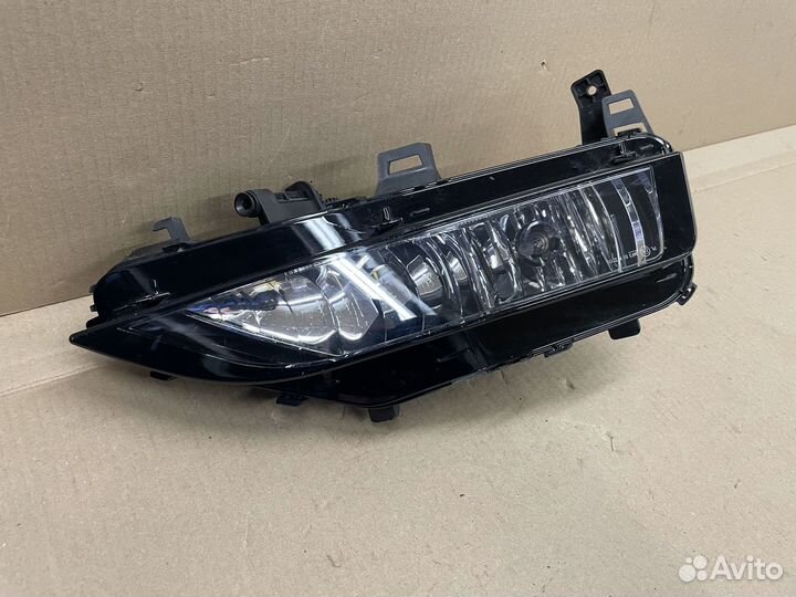 Птф туманная фара передняя правая Skoda Rapid 2