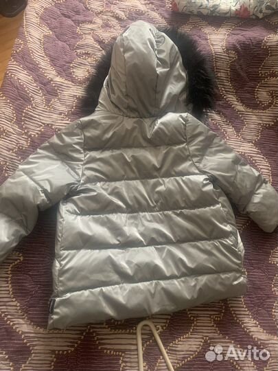 Для девочки пуховик 6-7 лет, металлик Zara