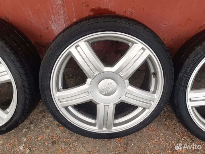 Продам комплект дисков