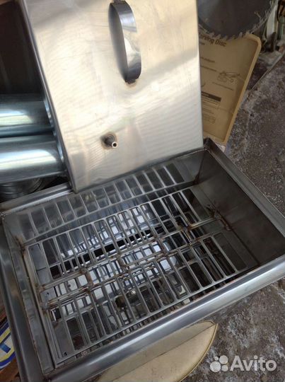 Коптилка горячего копчения 2х-ярусная,торг