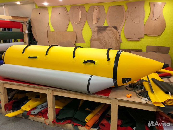 Надувной банан зимний летний. Атракционы.Тюбинги