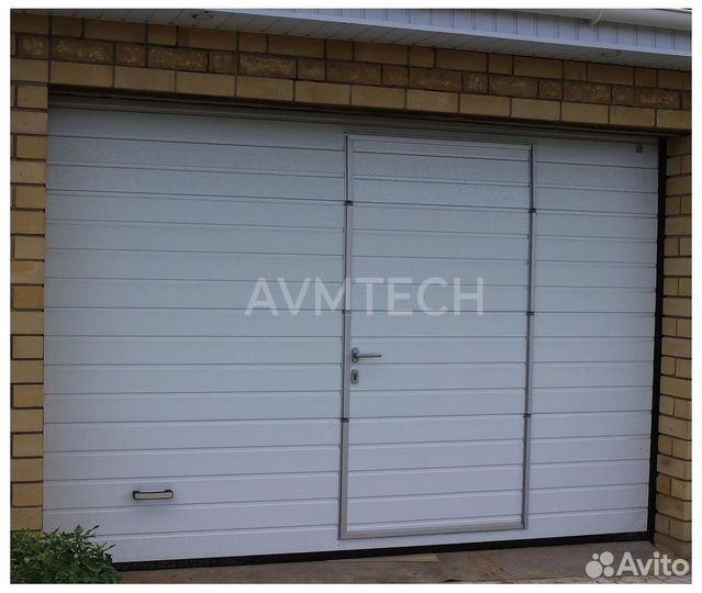 Секционные ворота для гаража