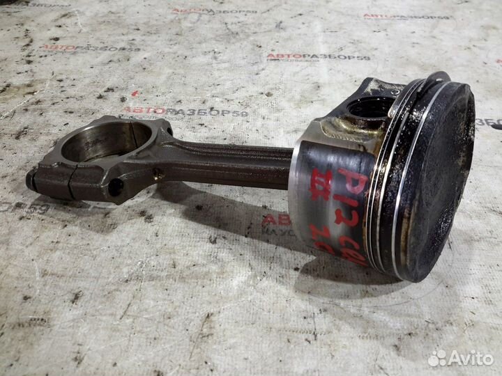 Поршень с шатуном Nissan Primera P12