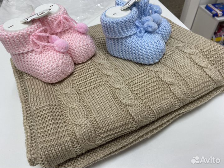 Плед новый вязаный 90*90