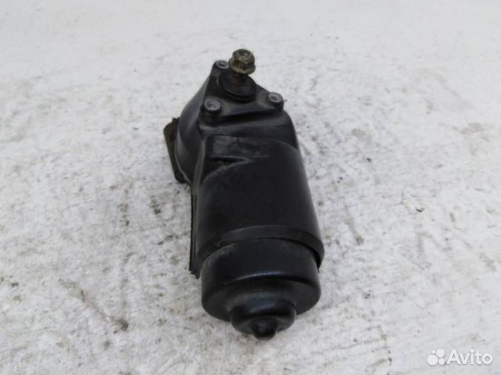 Моторчик стеклоочистителя передний 04874839